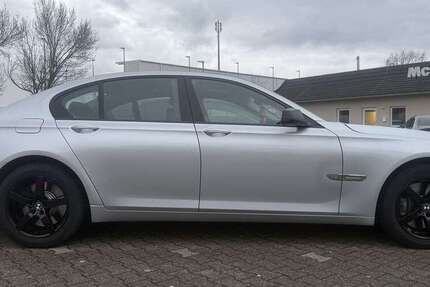 BMW 760 183.600 km 18.000 &euro; Dortmund 44145
