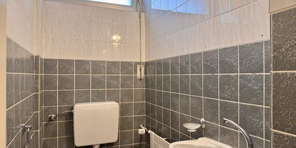 Mehrfamilienhaus, Wohnhaus Velbert Langenberg - 8 Zimmer, 212 m&sup2;, 529.000&euro; | Angebot:25803089