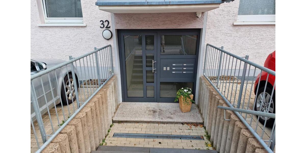 Dachgeschoßwohnung Lüdenscheid Staberg - 3 Zimmer, 79 m&sup2;, 710&euro; | Angebot:27624450