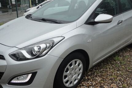 Hyundai i30 49.000 km 6.700 &euro; HERNE 44651