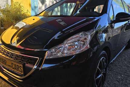 Peugeot 208 150.000 km 3.750 &euro; Dortmund 44263