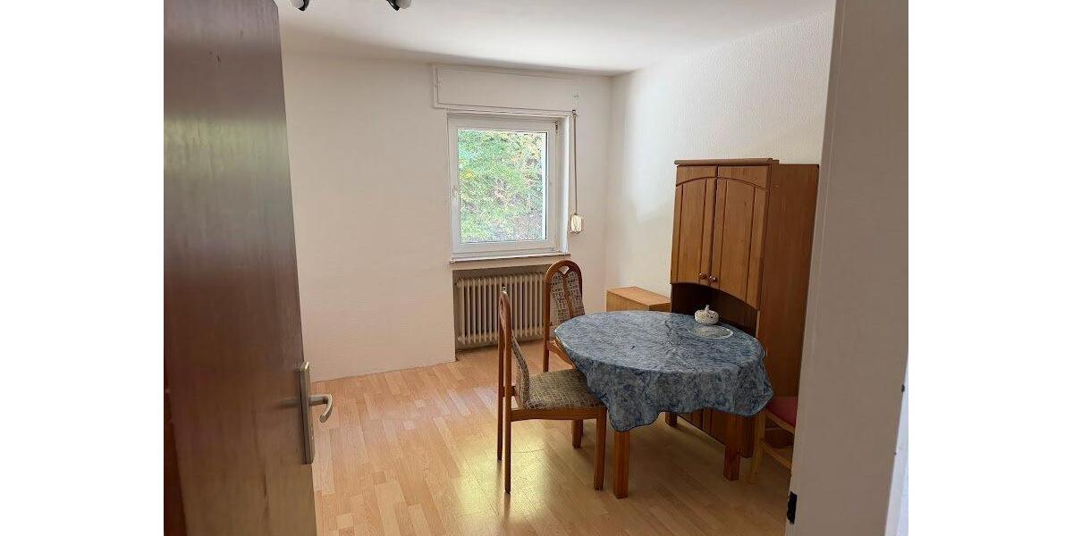 Etagenwohnung Ennepetal - 3 Zimmer, 90 m&sup2;, 15&euro; | Angebot:27572256
