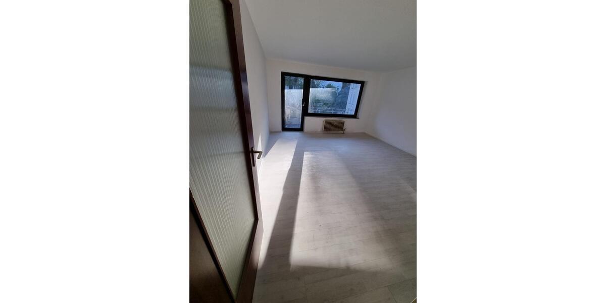 Etagenwohnung Wuppertal Elberfeld - 3 Zimmer, 75 m&sup2;, 710&euro; | Angebot:25960373