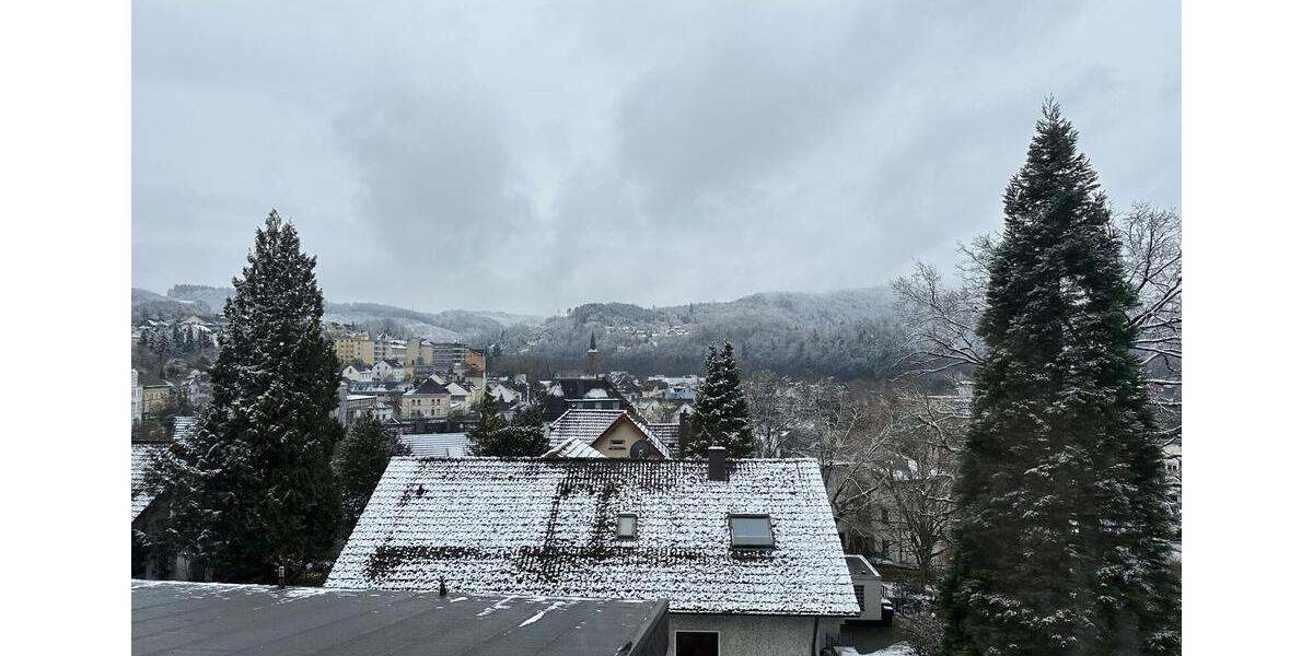 Etagenwohnung Werdohl - 2 Zimmer, 80 m&sup2;, 450&euro; | Angebot:24783013