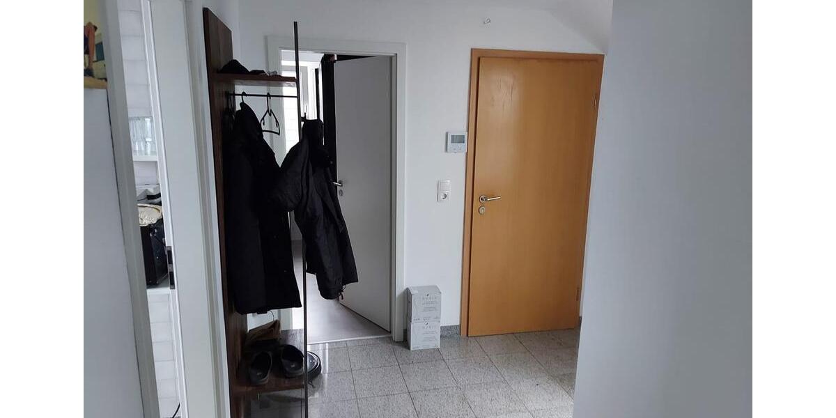 Dachgeschoßwohnung Waltrop - 2.5 Zimmer, 52 m&sup2;, 420&euro; | Angebot:26005021