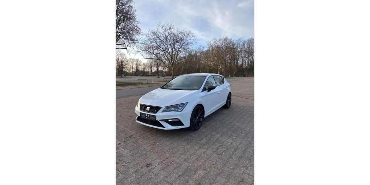 Seat Leon 95.700 km 17.500 &euro; Dortmund 44139