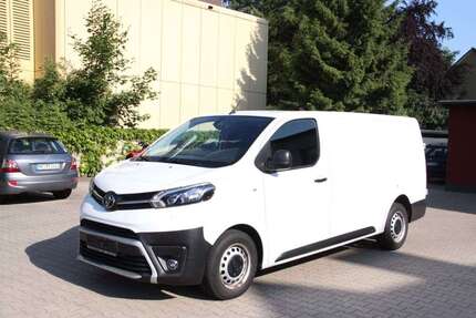 Toyota Proace 74.100 km 15.900 &euro; Velbert 42549