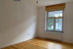Etagenwohnung Remscheid Lüttringhausen - 3 Zimmer, 109 m&sup2;, 1.050&euro; | Angebot:27609197