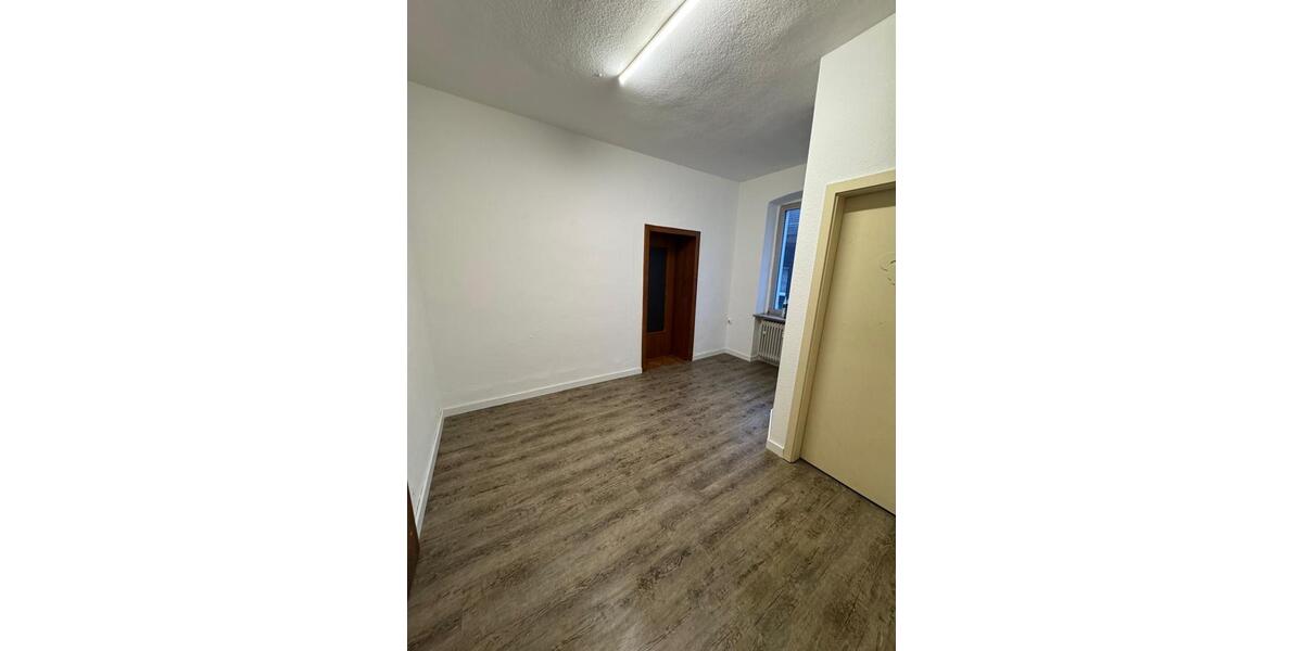 Etagenwohnung Lüdenscheid Staberg - 2.5 Zimmer, 65 m&sup2;, 500&euro; | Angebot:26659135