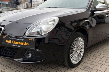 Alfa Romeo Giulietta 142.395 km 5.999 &euro; Dortmund 44379