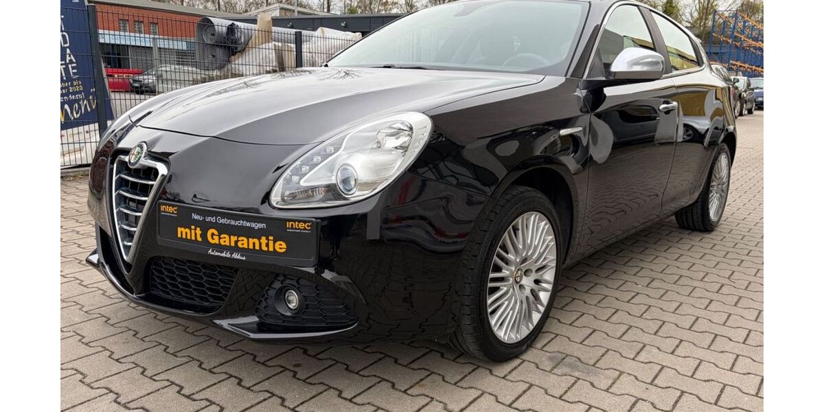 Alfa Romeo Giulietta 142.395 km 5.999 &euro; Dortmund 44379