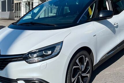 Renault Grand Scenic 140.493 km 10.990 &euro; Iserlohn 58640