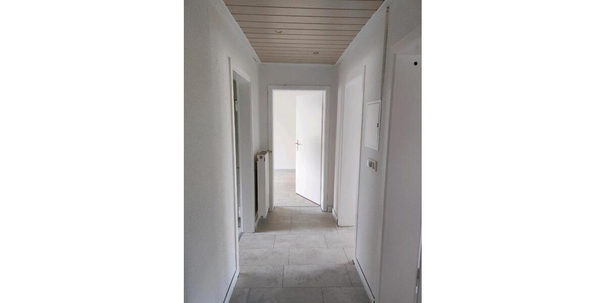 Hochparterre Lüdenscheid Staberg - 3 Zimmer, 67 m&sup2;, 580&euro; | Angebot:27550592