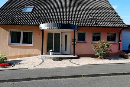 Haus Radevormwald - 7 Zimmer, 135 m&sup2;, 399.000&euro; | Angebot:26505735