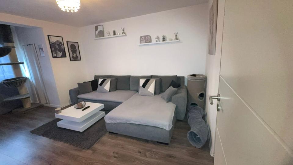 Etagenwohnung Wuppertal - 3 Zimmer, 90 m&sup2;, 750&euro; | Angebot:25759277