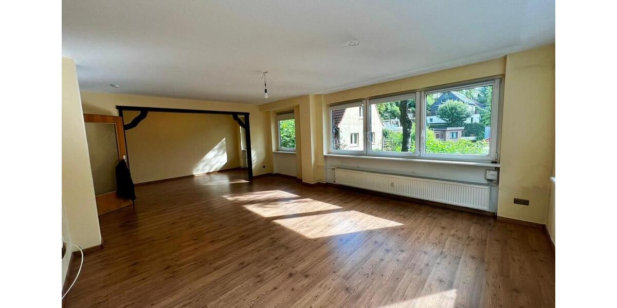 Etagenwohnung Wuppertal Sedansberg - 4 Zimmer, 115 m&sup2;, 1.100&euro; | Angebot:26168563
