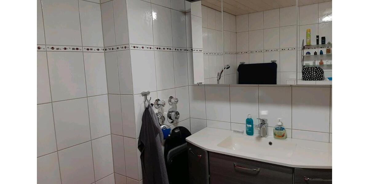 Etagenwohnung Witten - 2 Zimmer, 110 m&sup2;, 230.000&euro; | Angebot:26035210