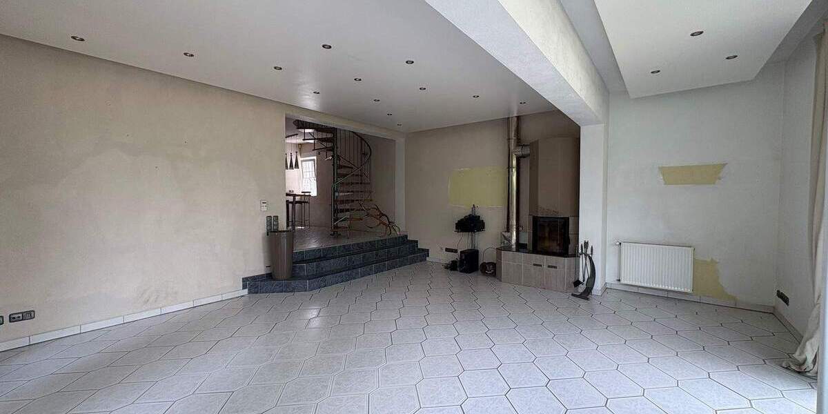 Einfamilienhaus Witten Stockum - 5 Zimmer, 217 m&sup2;, 549.000&euro; | Angebot:25801017