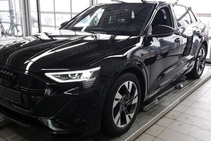 Audi e-tron 57.042 km 35.686 &euro; Hagen 58091