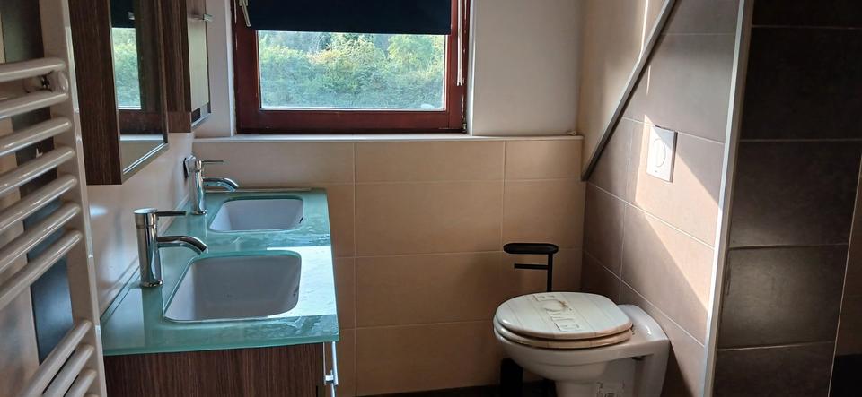 Einfamilienhaus Kamen - 8.5 Zimmer, 285 m&sup2;, 2.500&euro; | Angebot:27615885