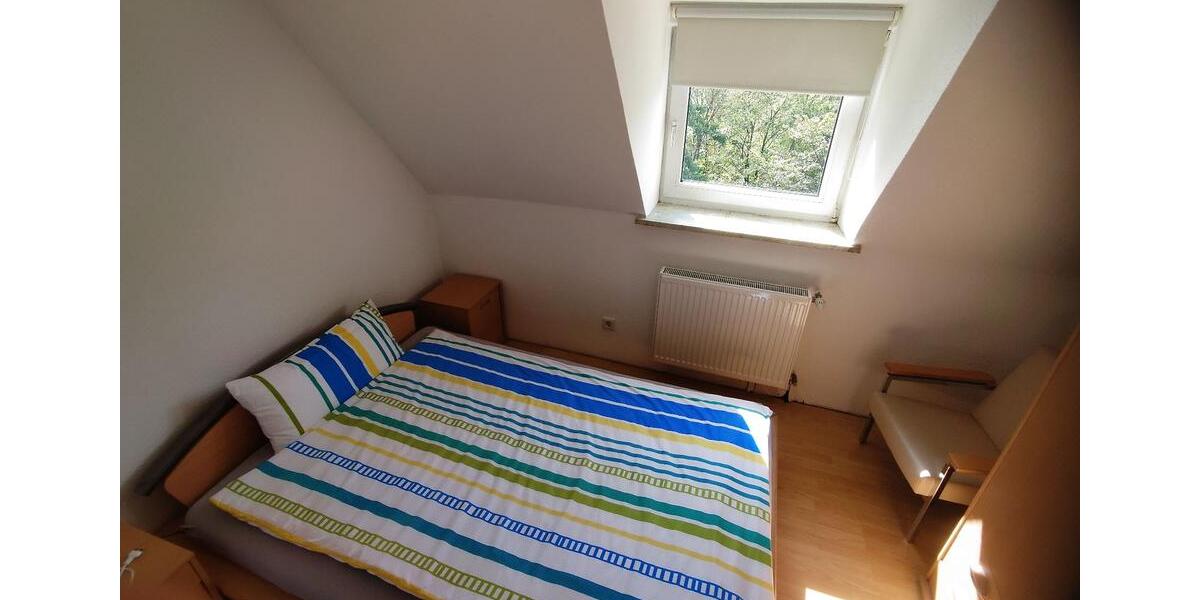 Dachgeschoßwohnung Wuppertal Sedansberg - 2 Zimmer, 40 m&sup2;, 399&euro; | Angebot:26698760