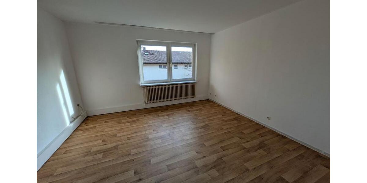 Etagenwohnung Lüdenscheid - 3 Zimmer, 74 m&sup2;, 385&euro; | Angebot:23601113