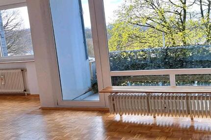 Wohnung Wuppertal Barmen - 3 Zimmer, 85 m&sup2;, 750&euro; | Angebot:25956697