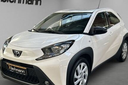 Toyota Aygo (X) 26.569 km 11.990 &euro; Hemer 58675