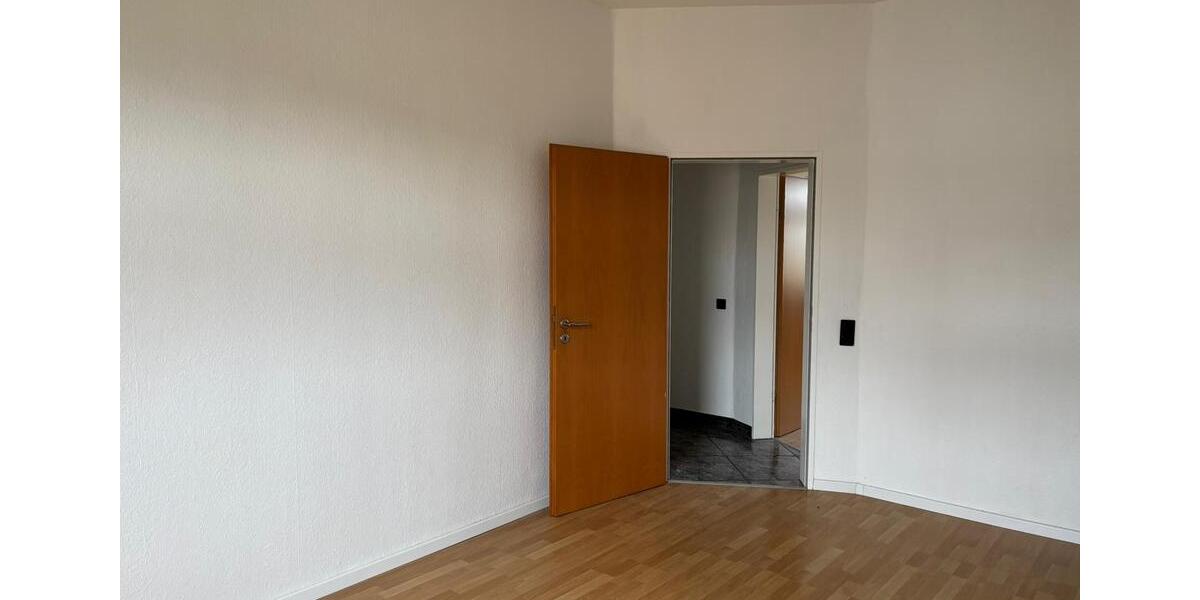 Etagenwohnung Remscheid - 3 Zimmer, 83 m&sup2;, 710&euro; | Angebot:26634214