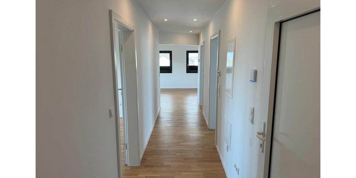 Dachgeschoßwohnung Dortmund Hörde - 2.5 Zimmer, 82 m&sup2;, 984&euro; | Angebot:25974943