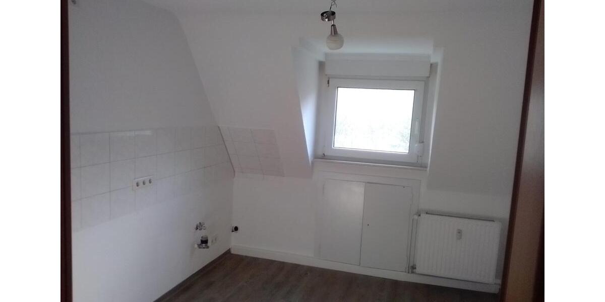 Dachgeschoßwohnung Nachrodt-Wiblingwerde Wiblingwerde - 2 Zimmer, 45 m&sup2;, 270&euro; | Angebot:24640447