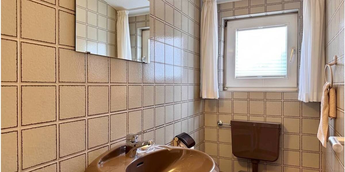 Doppelhaushälfte Velbert Neviges - 7 Zimmer, 186 m&sup2;, 479.000&euro; | Angebot:26754012