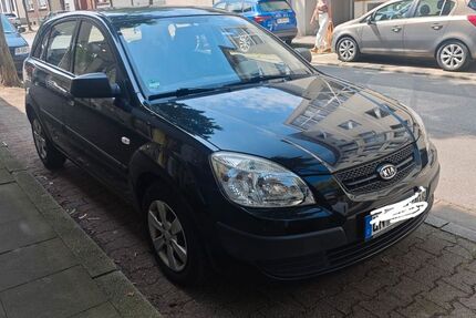Kia Rio 88.000 km 3.700 &euro; herne 44629