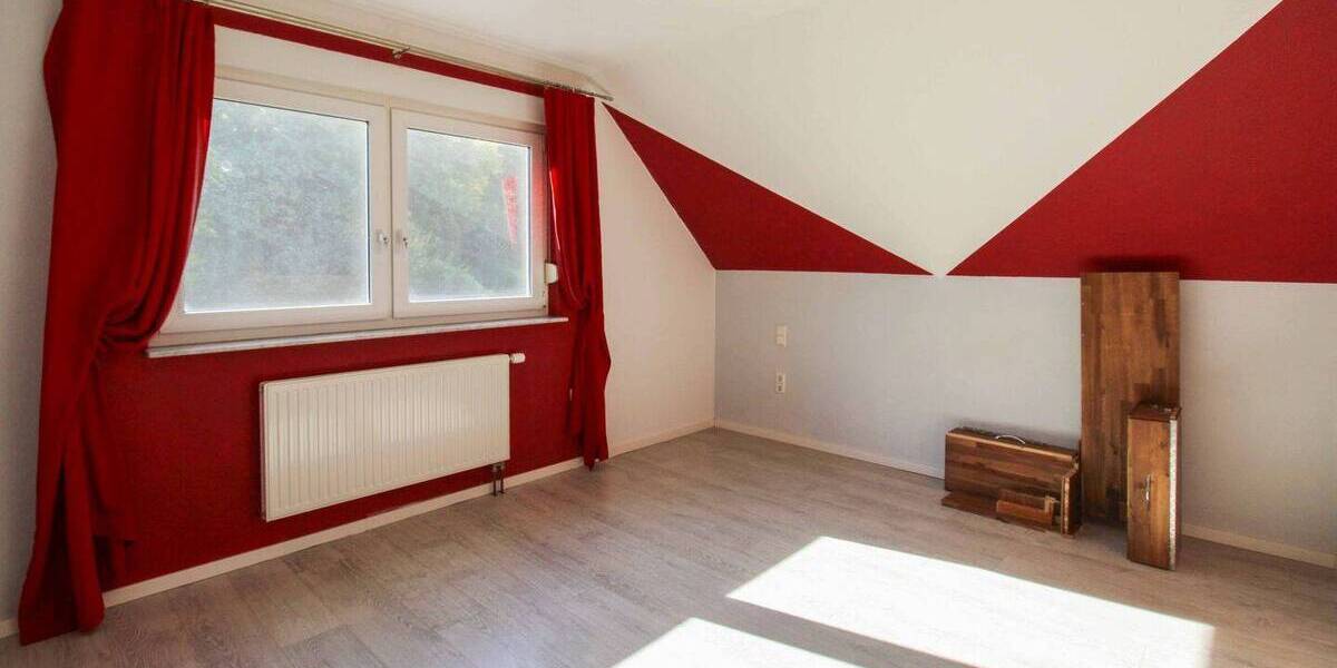 Einfamilienhaus Radevormwald Herbeck - 5 Zimmer, 164 m&sup2;, 379.000&euro; | Angebot:25939443