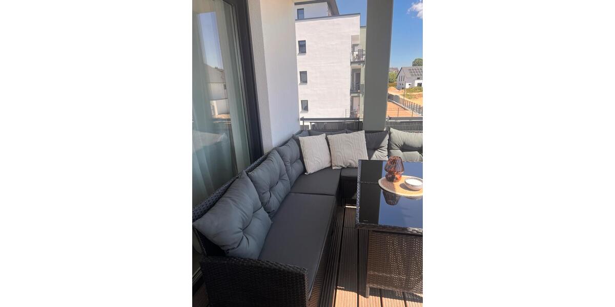 Etagenwohnung Radevormwald - 3 Zimmer, 87 m&sup2;, 1.405&euro; | Angebot:25963714