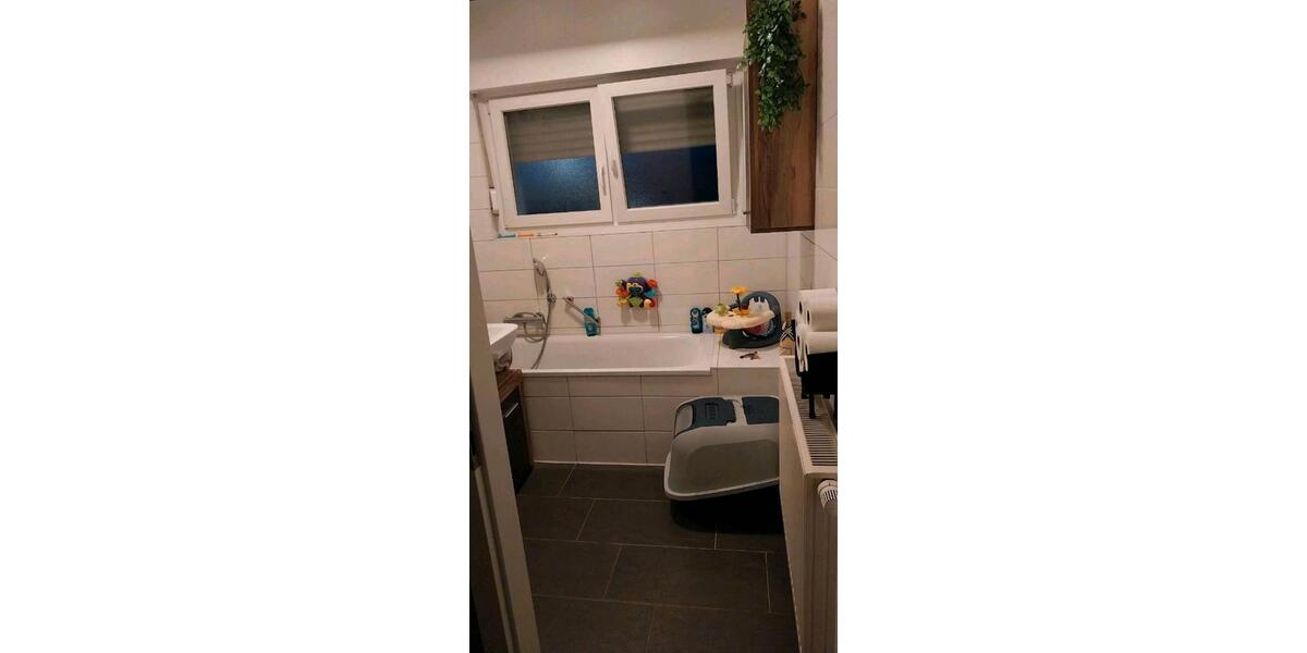 Erdgeschoßwohnung Dortmund Hombruch - 3 Zimmer, 76 m&sup2;, 472&euro; | Angebot:26023930