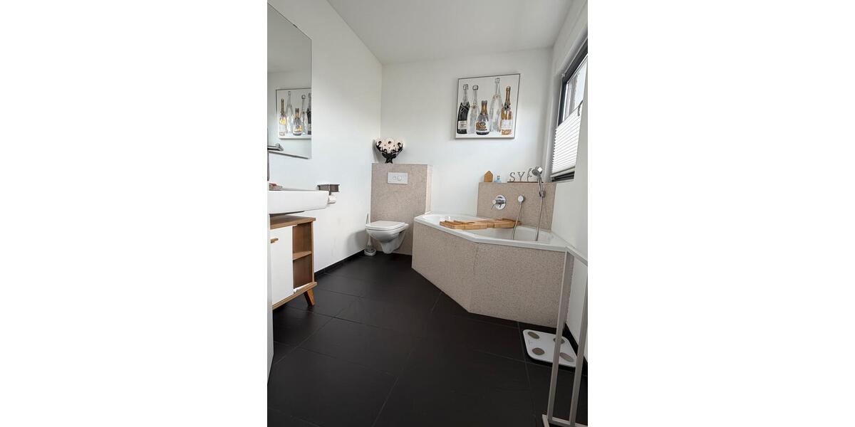 Dachgeschoßwohnung Dortmund Hörde - 3 Zimmer, 100 m&sup2;, 469.000&euro; | Angebot:26518148