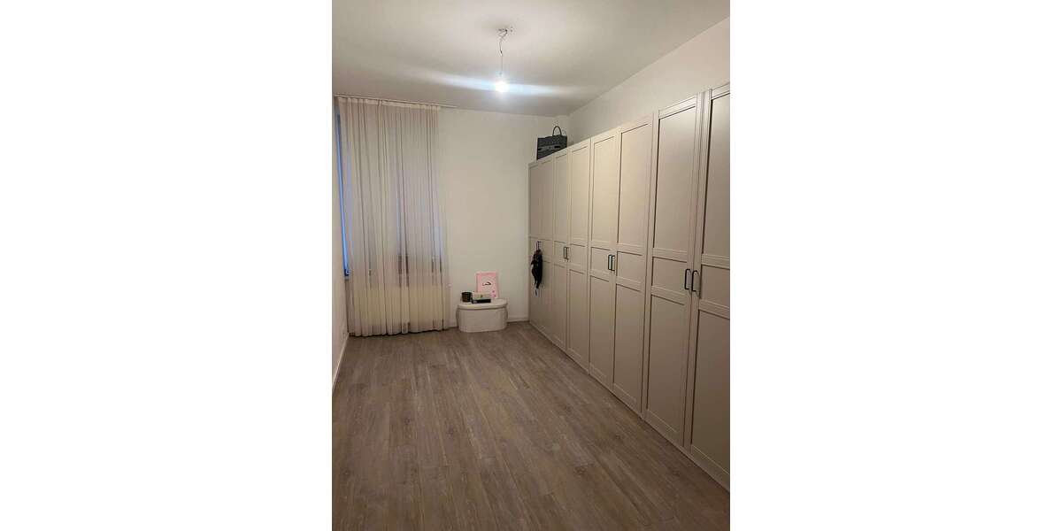 Etagenwohnung Dortmund Innenstadt West - 3 Zimmer, 109 m&sup2;, 1.350&euro; | Angebot:24820703