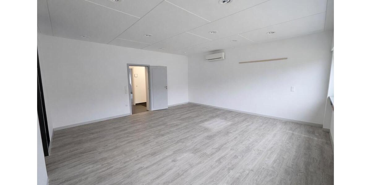 Gewerbeobjekt Werdohl - 2.390&euro; | Angebot:26556198