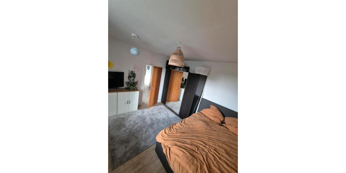 Etagenwohnung Schwerte - 2 Zimmer, 72 m&sup2;, 880&euro; | Angebot:27572273