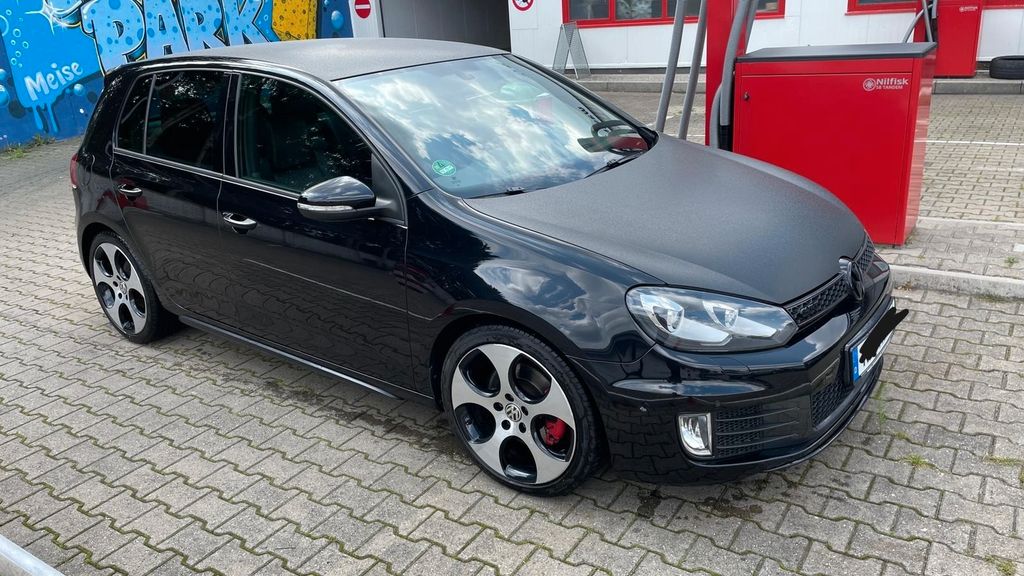 VW Golf 146.927 km 9.999 &euro; Castrop-Rauxel 44577