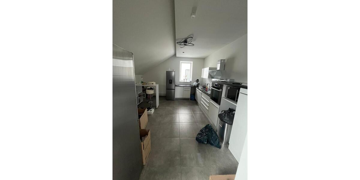 Dachgeschoßwohnung Dortmund Brackel - 4 Zimmer, 120 m&sup2;, 1.050&euro; | Angebot:24864411