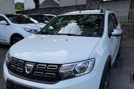 Dacia Logan 177.000 km 5.670 &euro; Hemer 58675
