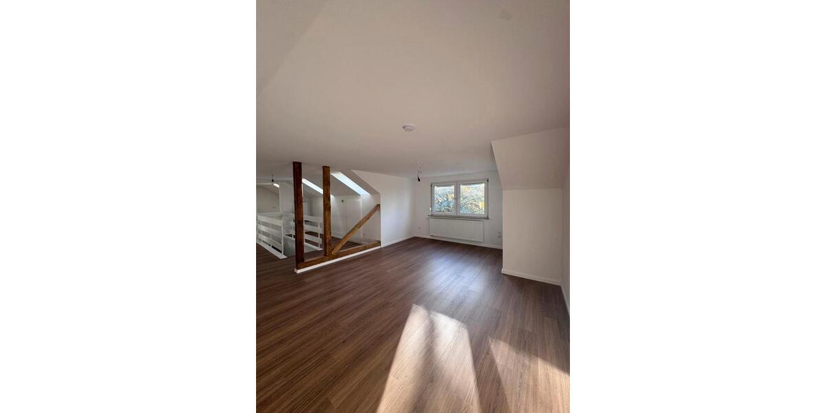 Dachgeschoßwohnung Dortmund Brackel - 2 Zimmer, 80 m&sup2;, 975&euro; | Angebot:24979757