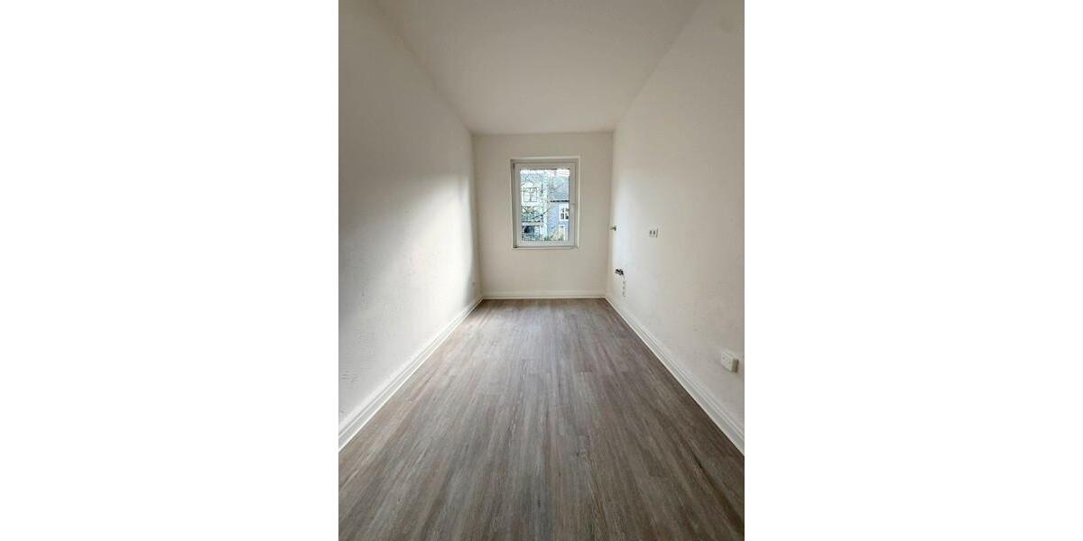 Etagenwohnung Wuppertal Gemarkung Barmen - 2 Zimmer, 57 m&sup2;, 471&euro; | Angebot:24522798