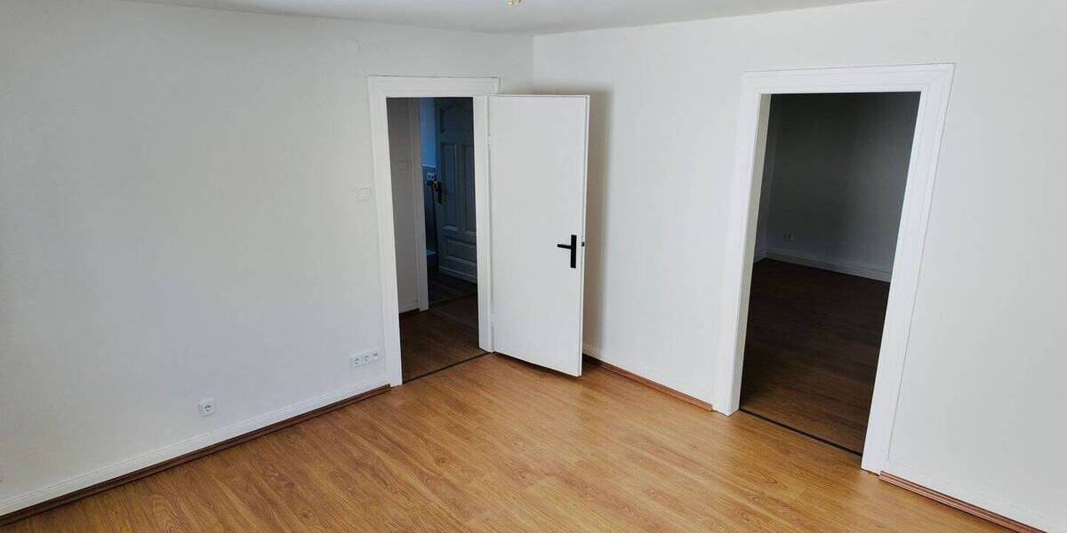 Mehrfamilienhaus, Wohnhaus Lüdenscheid Othlinghausen - 7 Zimmer, 156 m&sup2;, 289.000&euro; | Angebot:25799811