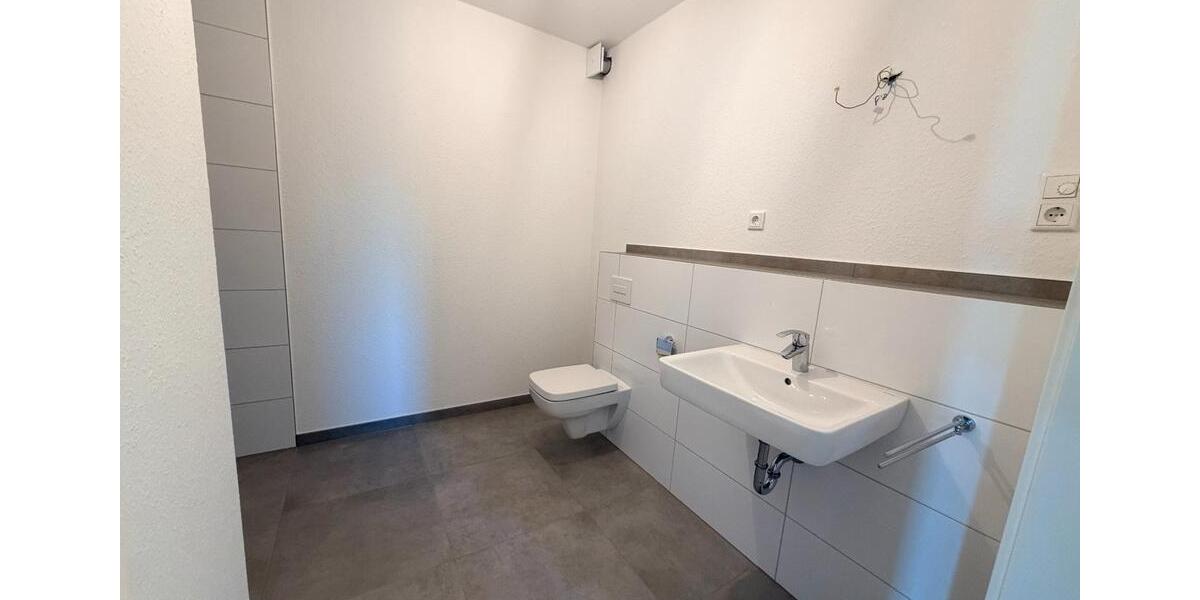 Etagenwohnung Radevormwald - 4 Zimmer, 119 m&sup2;, 1.547&euro; | Angebot:26686417