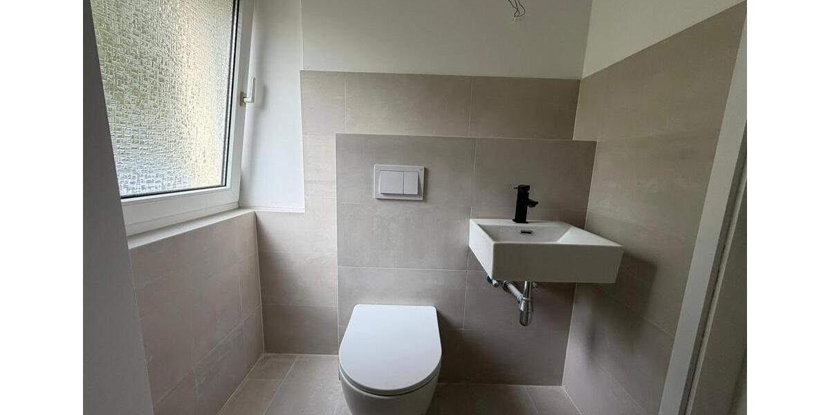 Doppelhaushälfte Altena - 8 Zimmer, 190 m&sup2;, 170.000&euro; | Angebot:26589518