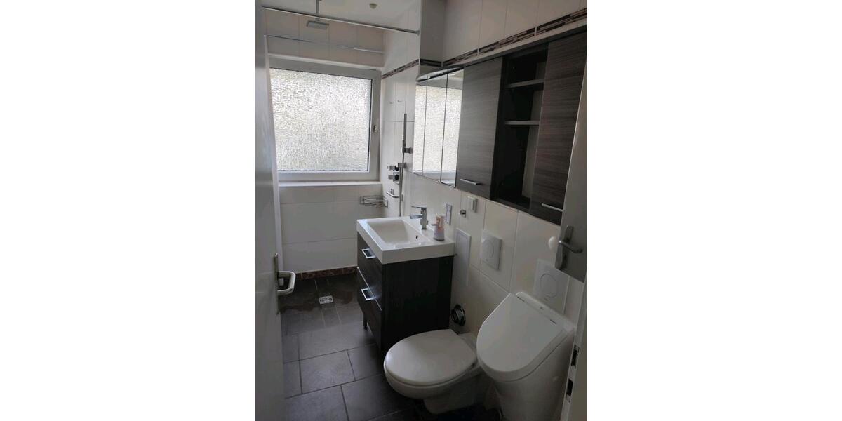 Hochparterre Lüdenscheid Staberg - 3 Zimmer, 67 m&sup2;, 580&euro; | Angebot:27550592
