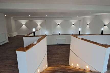 Wohnung Remscheid Lüttringhausen - 2.5 Zimmer, 154 m&sup2;, 1.150&euro; | Angebot:25139812